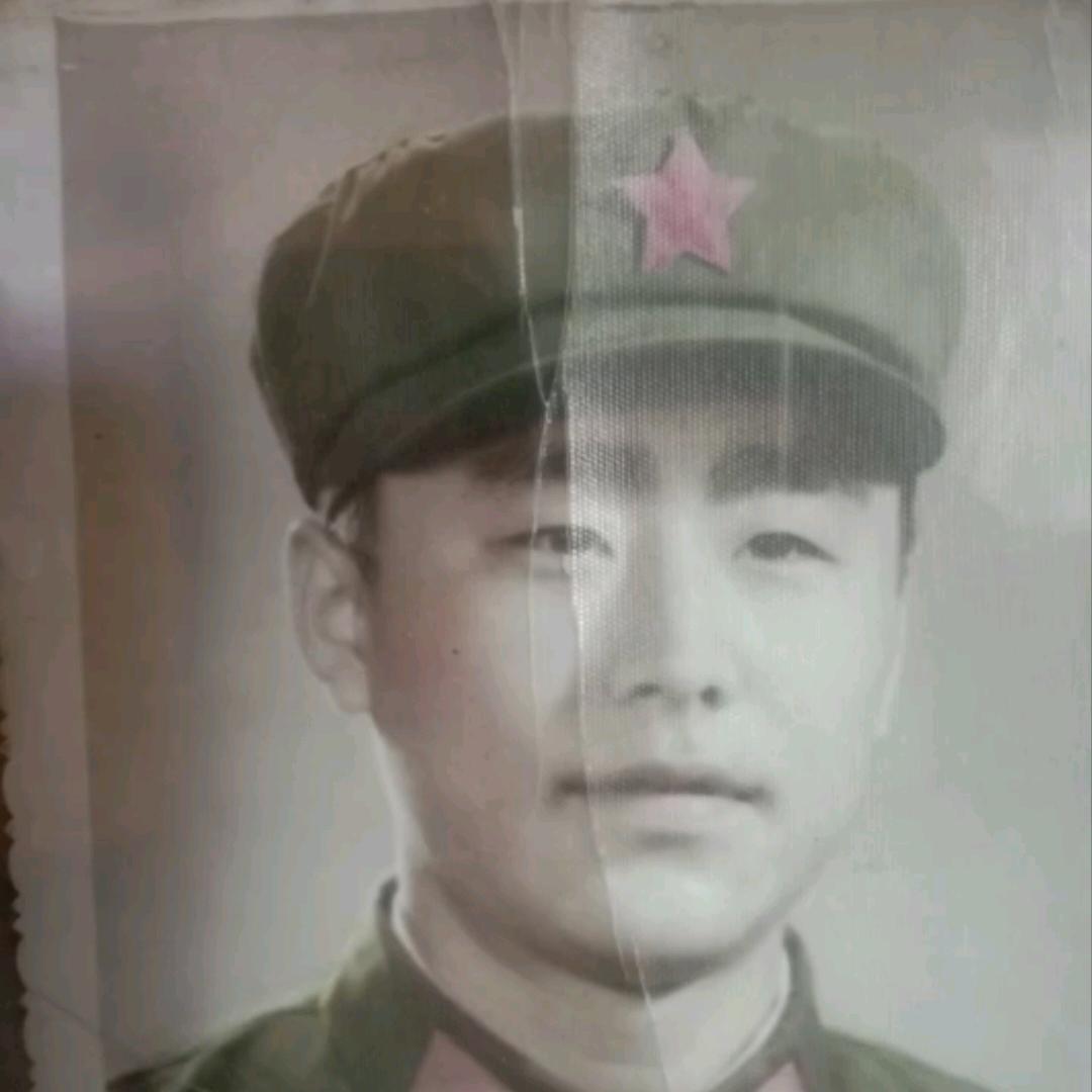 红旟飘飘山里人