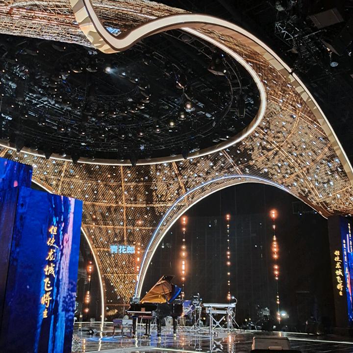 何辉二手钢琴租售调音工作室