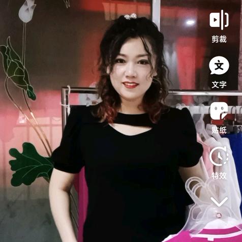 灵宝常莎女装