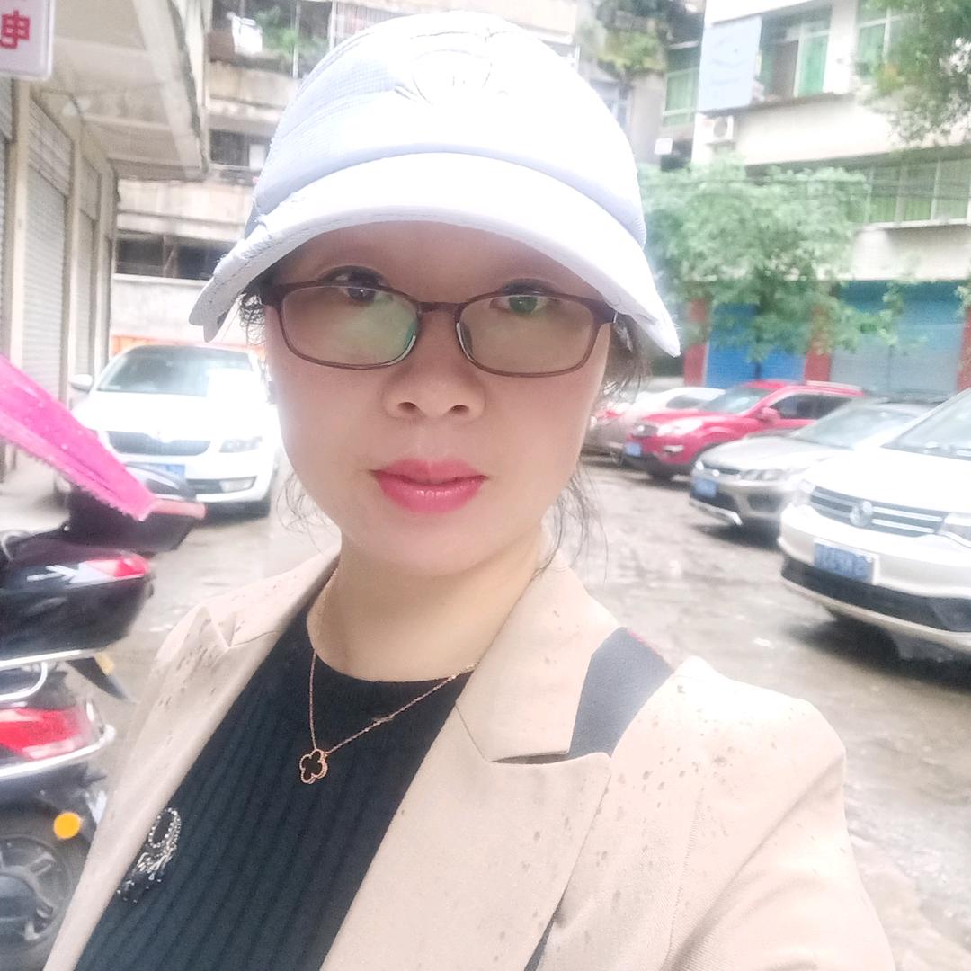 大竹利华石膏线，钛金条，踢脚线