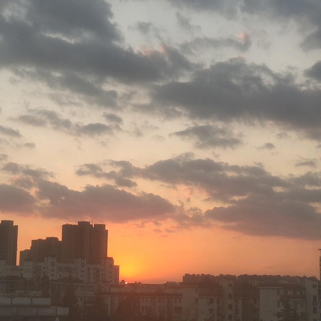 介妤川