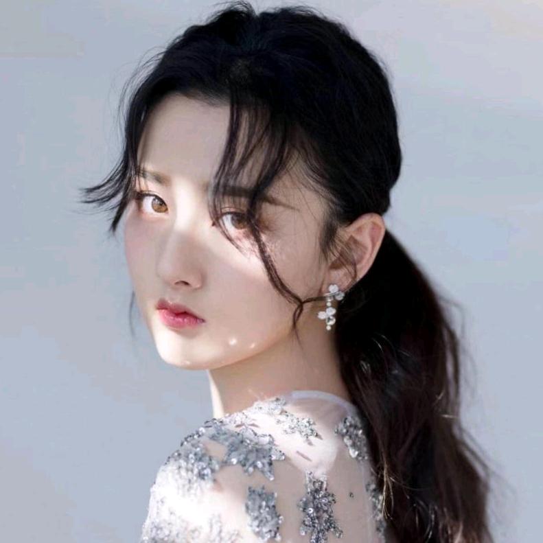 杨琴