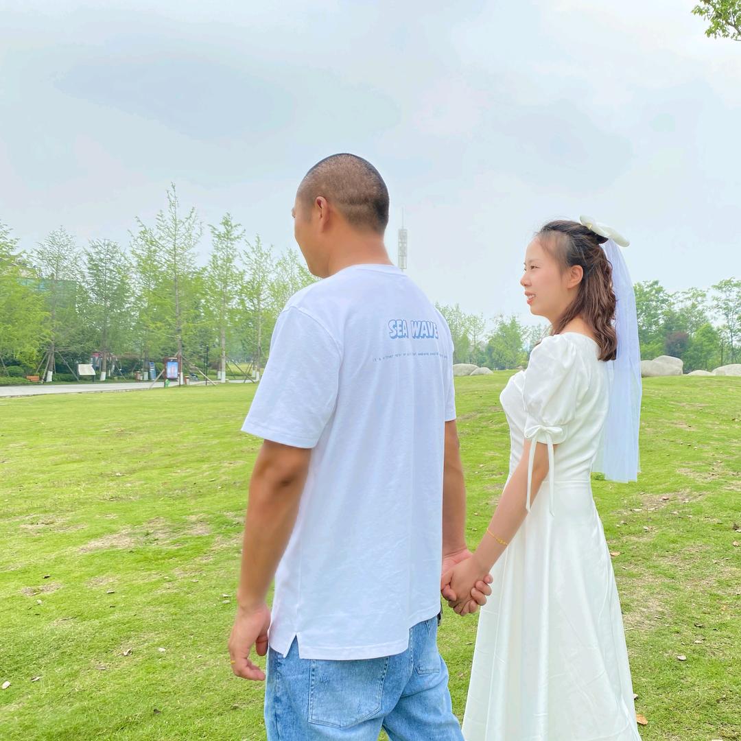 ⑨⑩ ☞    她(♀)