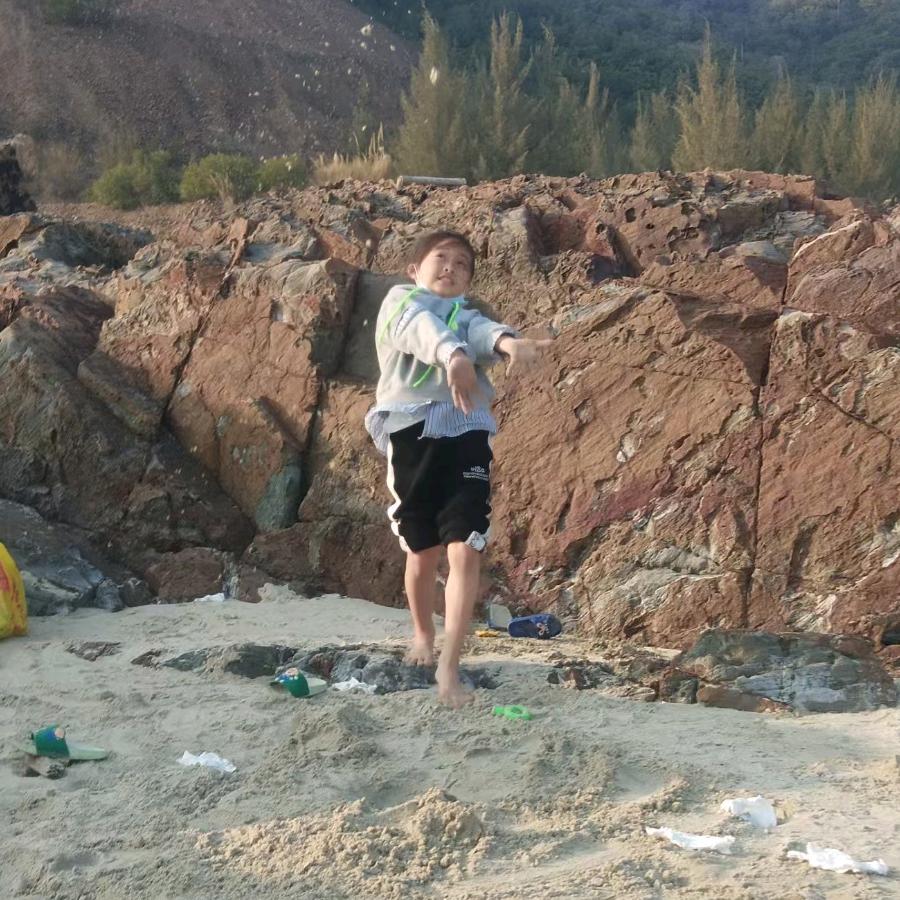 ¹⁹₈₅郑℘࿐金艮