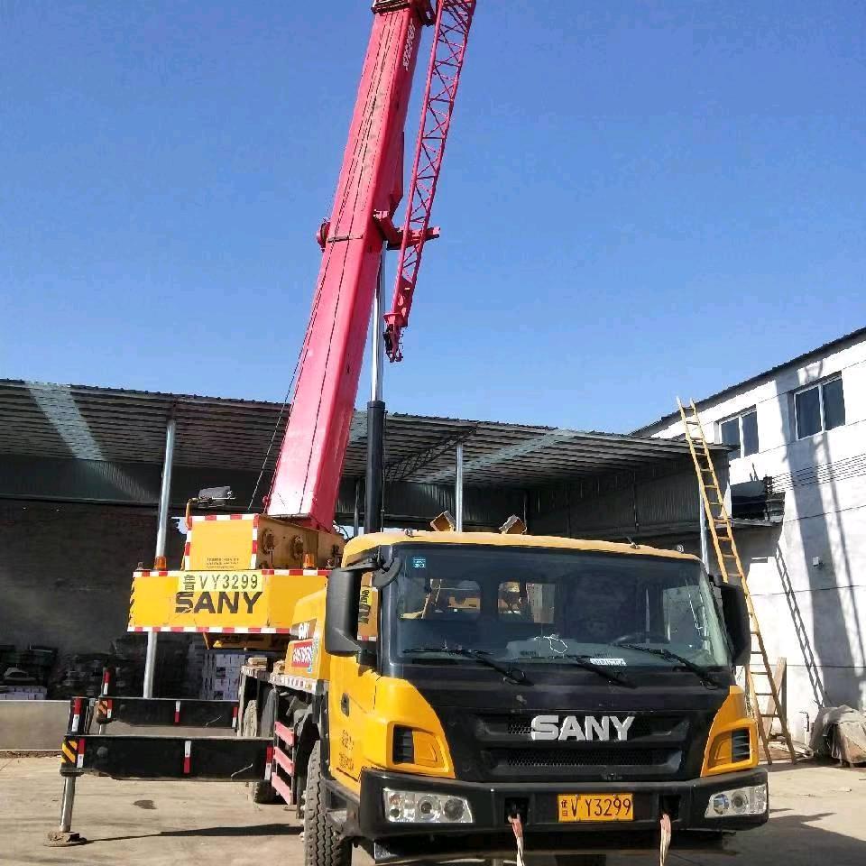 妍洁吊装出租8一100吨吊车