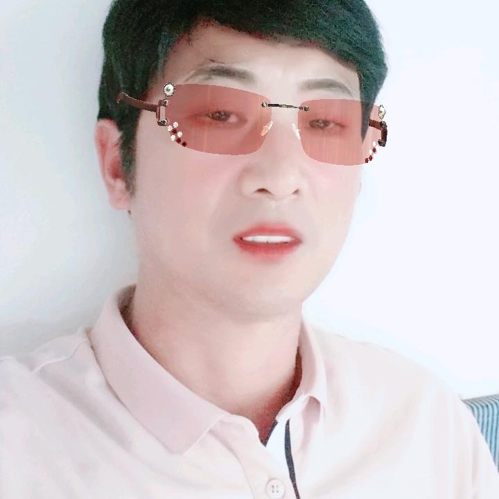 杨天翔