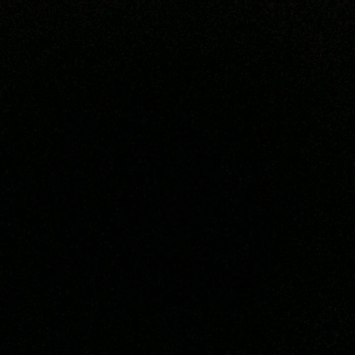 莫