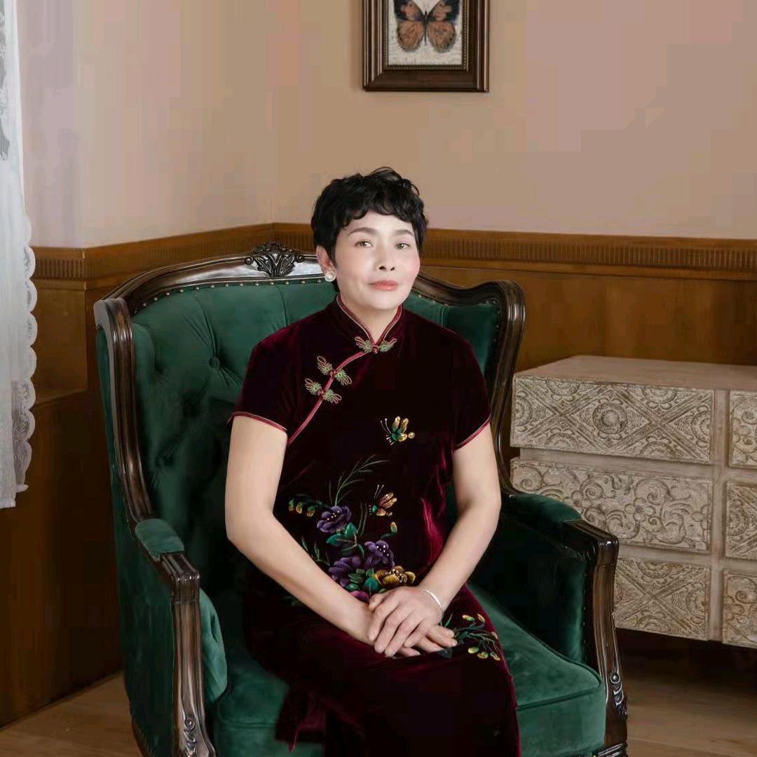 用户9493910420790