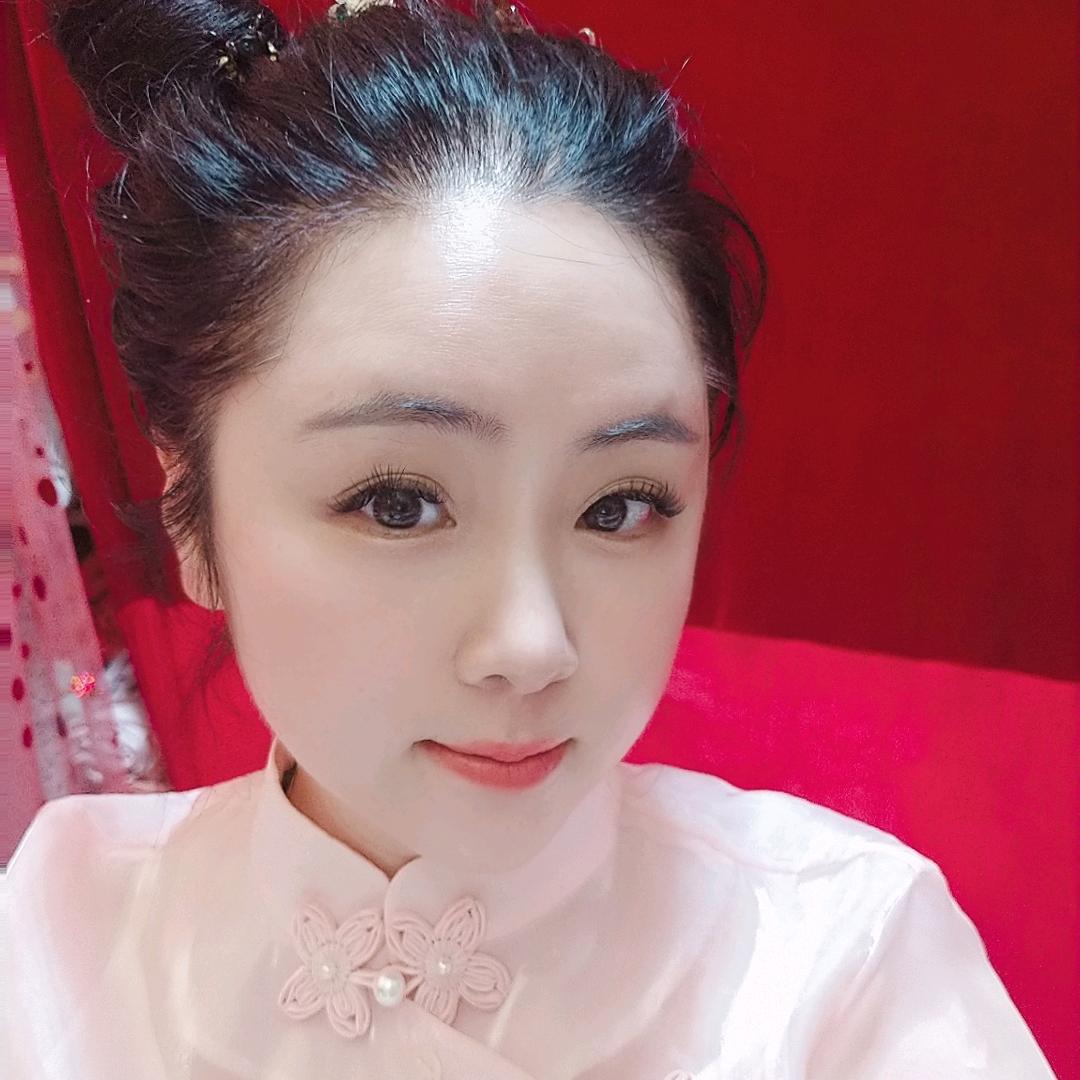 仙桃市爱偶莎服装工作室
