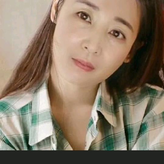 抱喜鸟（烧饼姐）