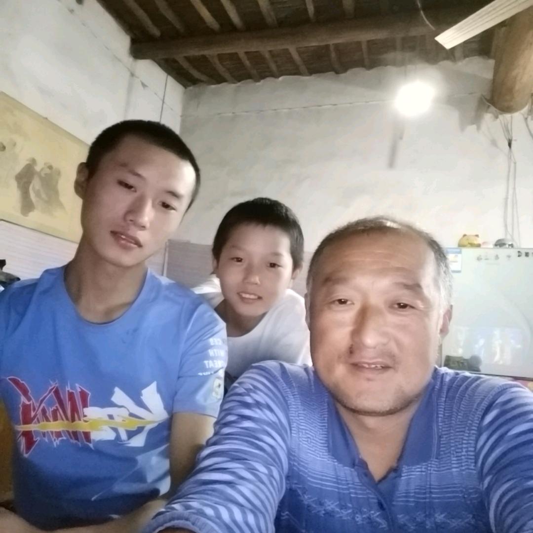 子豪老爸，