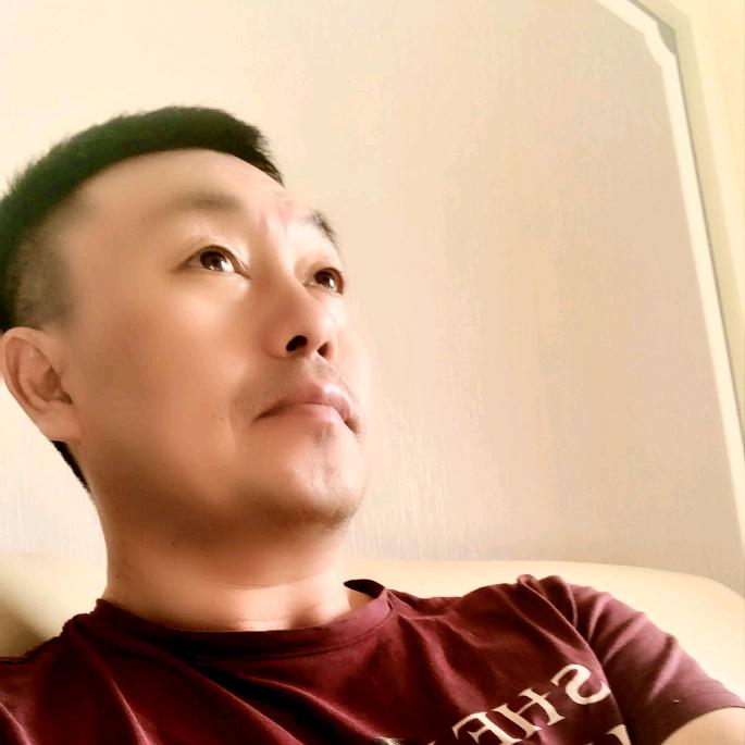 王飞