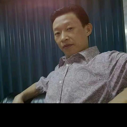 健.歌