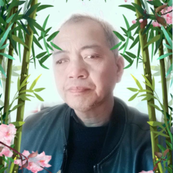 纳百民歌