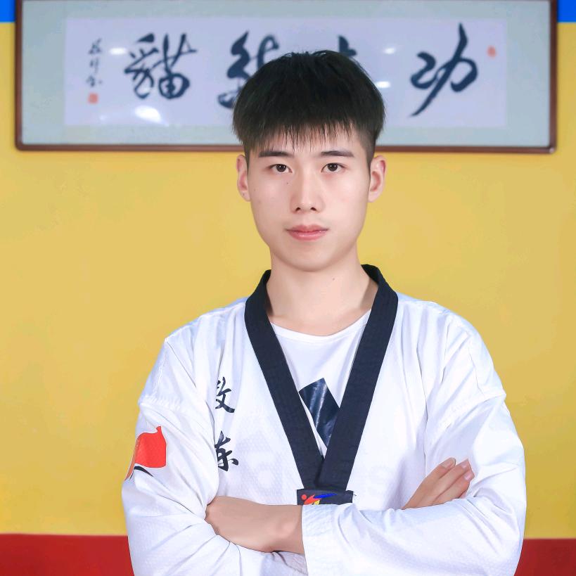 朱红成长运动中心｜刘教练