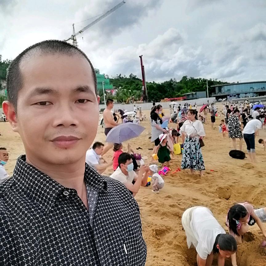 张万辉