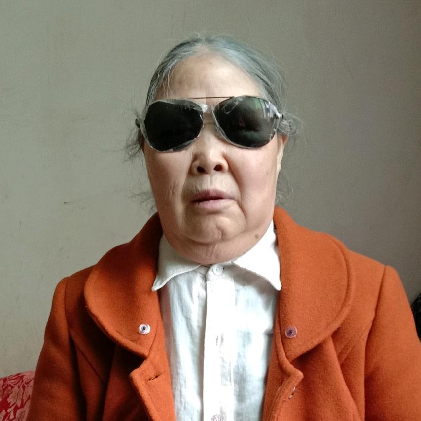 40后的李大姐