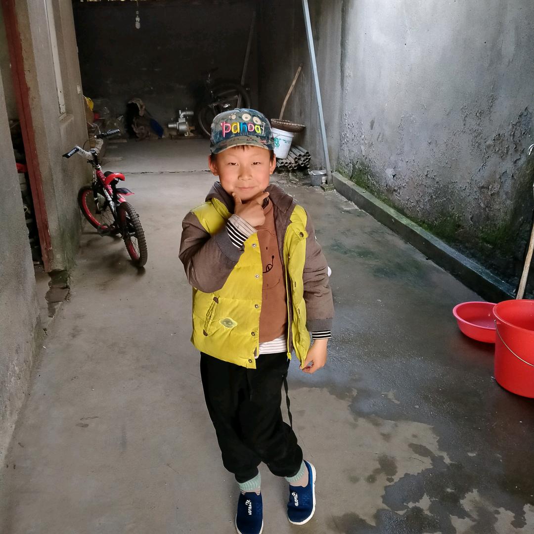 李国安