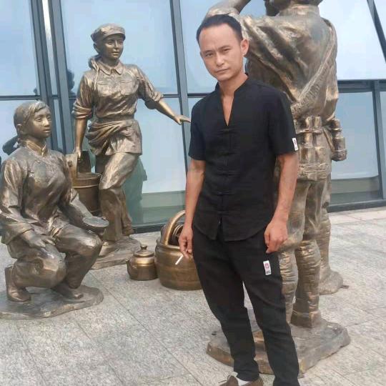 人生过半,一切看淡,