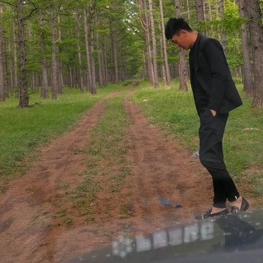 呼伦贝尔领队 华强