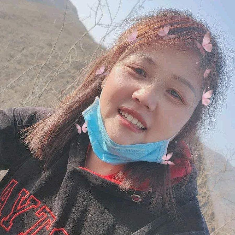 李英英