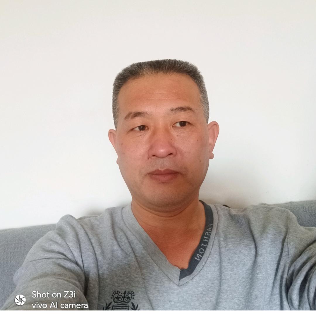 湖畔的花园