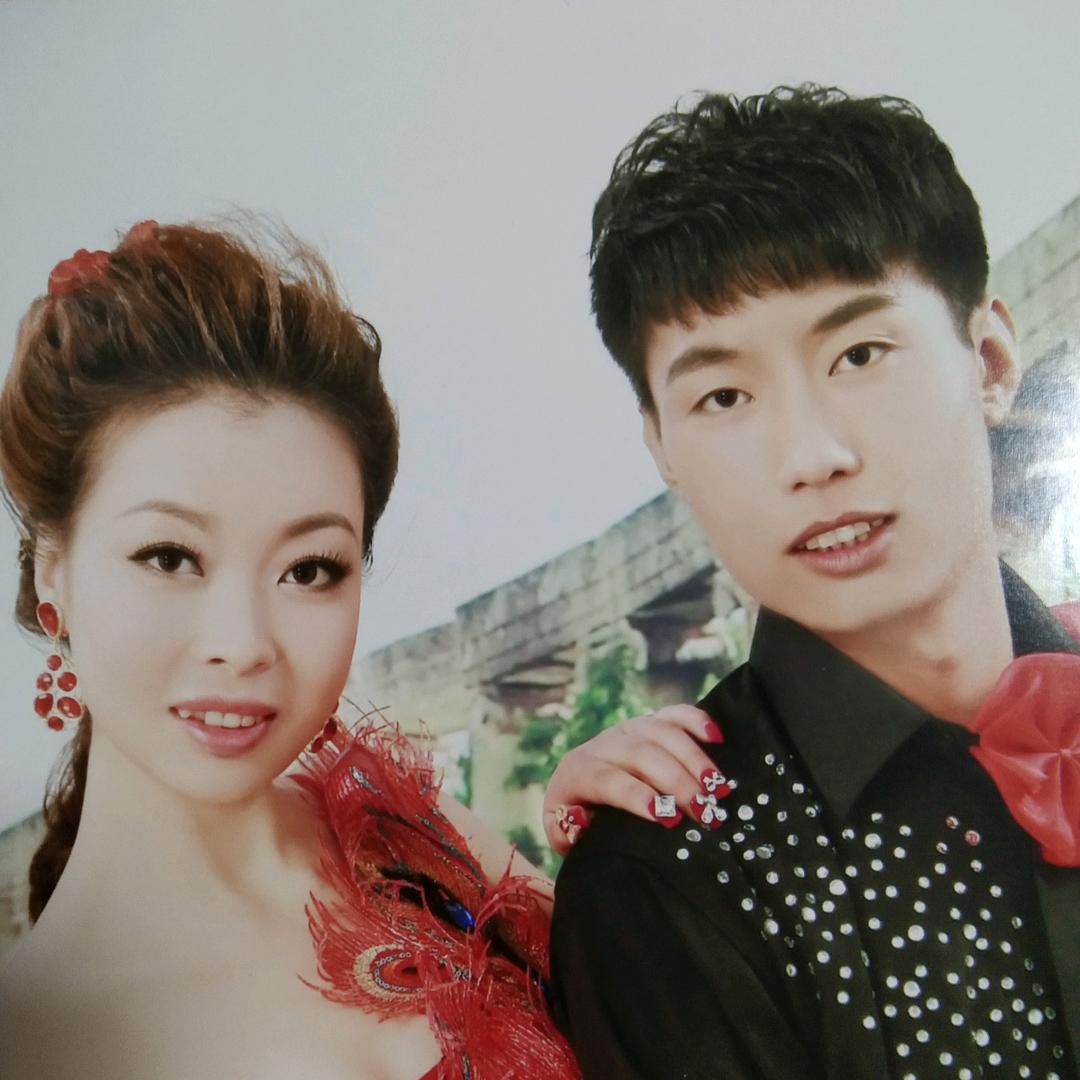 轩轩(^_^)