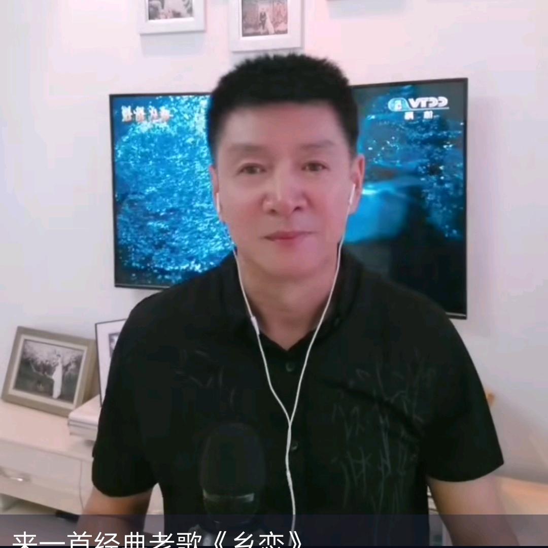 腾飞的冰城小哥
