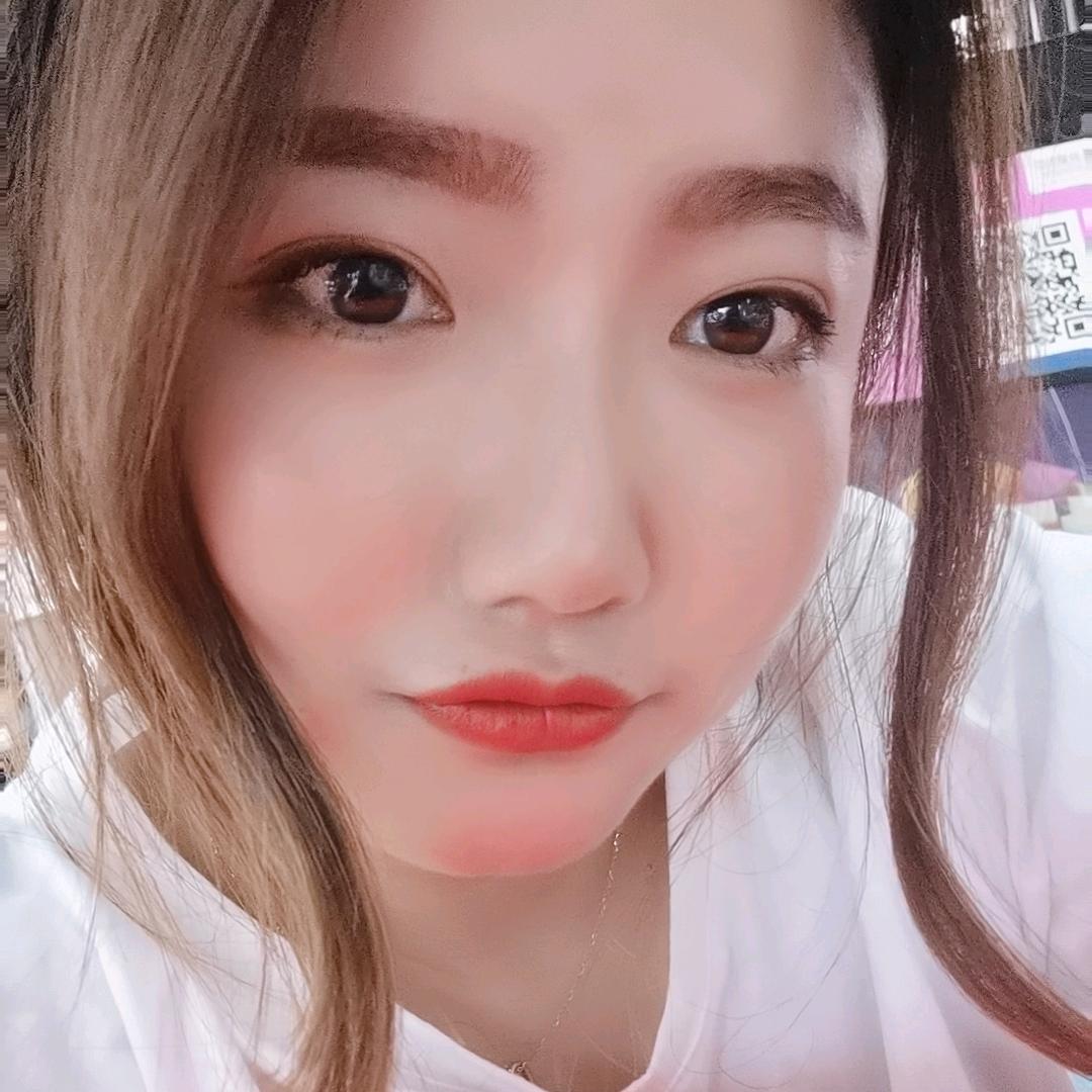 Mai鸭子 •小姐姐。