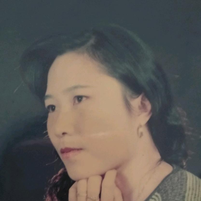 大姐（曾令英）