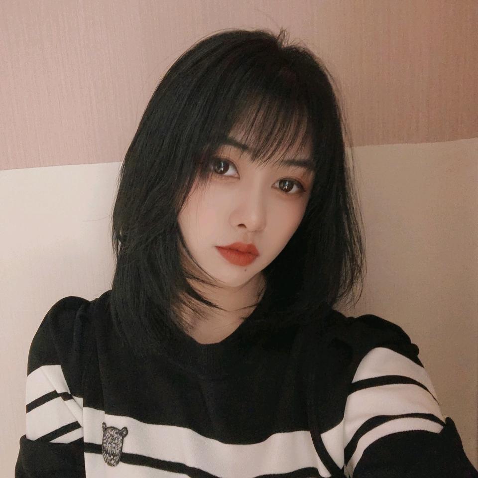 迪赛尼斯玫瑰湾店小鱼儿