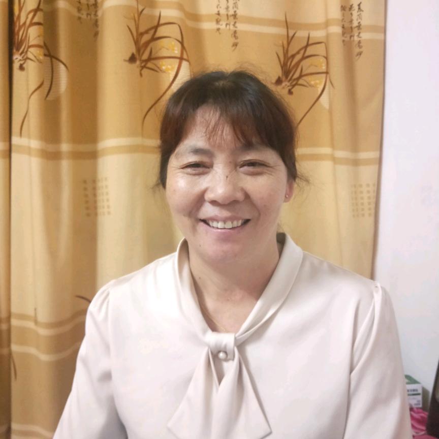 坚强华姐<上午10点40分开播！