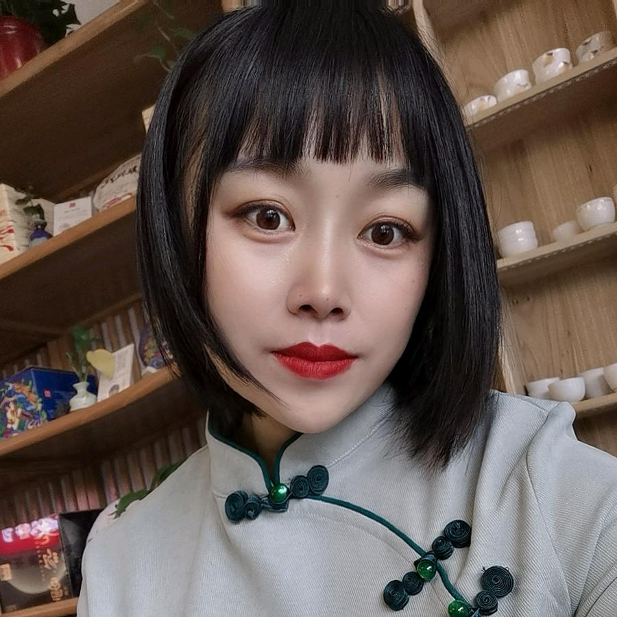 沏茶小姐姐