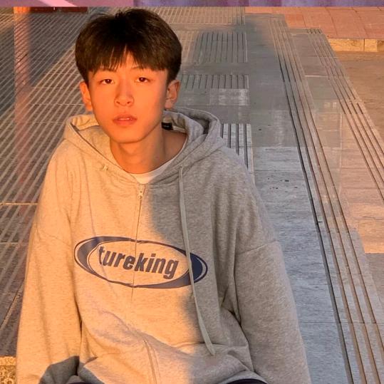 徐百亿