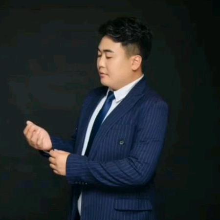 肆无忌惮的笑
