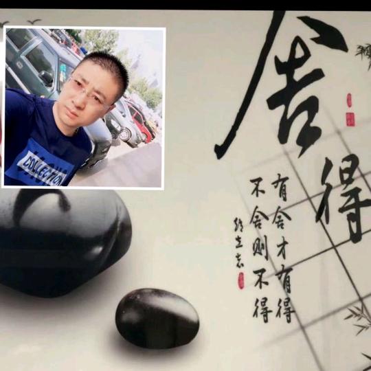 唐海杰思凯莱高端男装