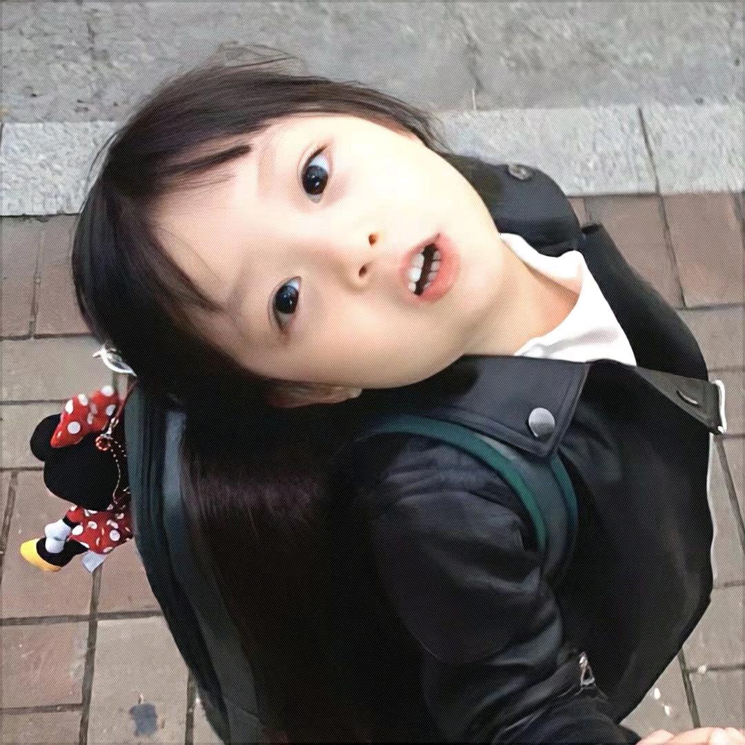 黃黄黄