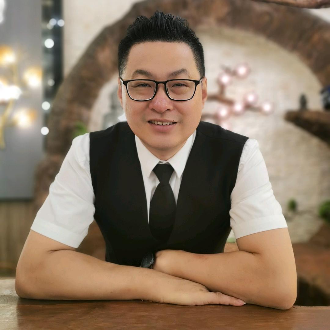 梁师兄