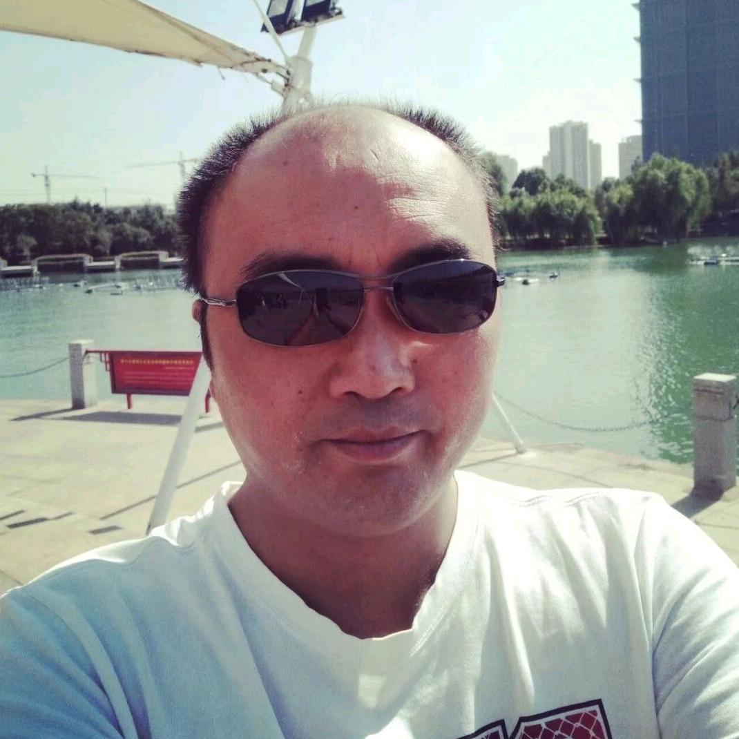 大叔谁家的