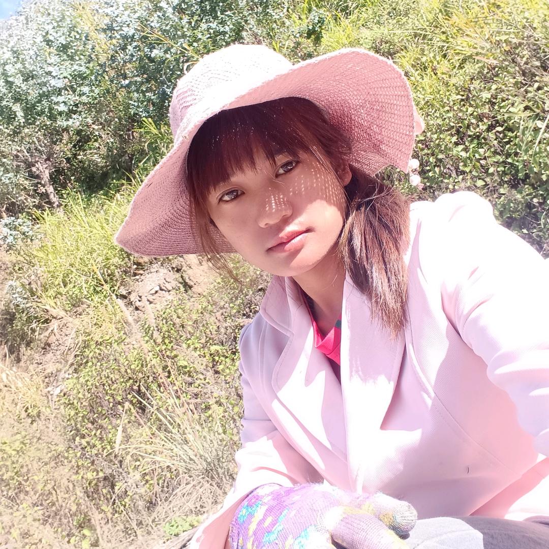 🦋꧁💞过期的糖🍬꧂🦋[🌹：