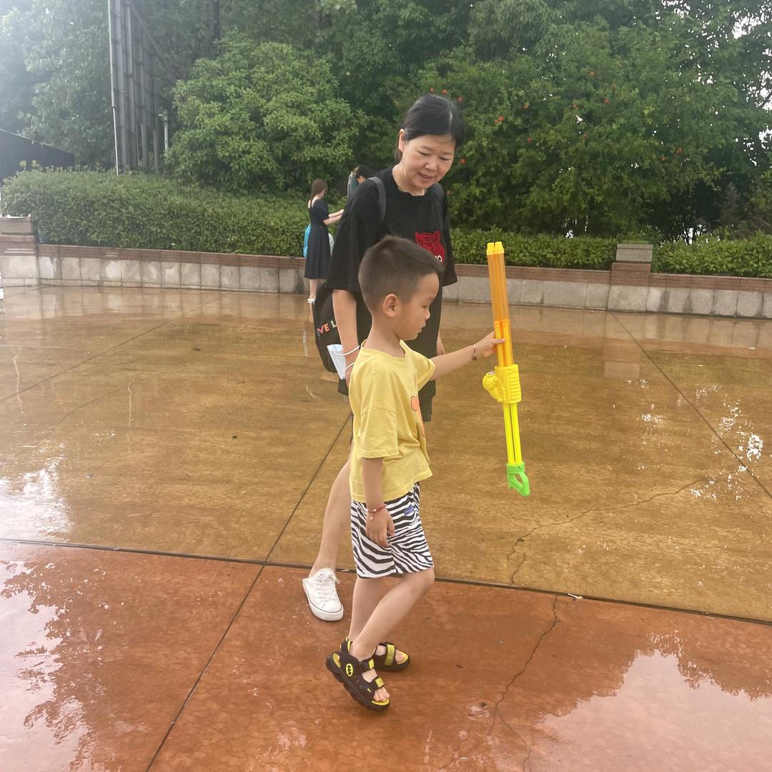 阿婆💞小乖宝