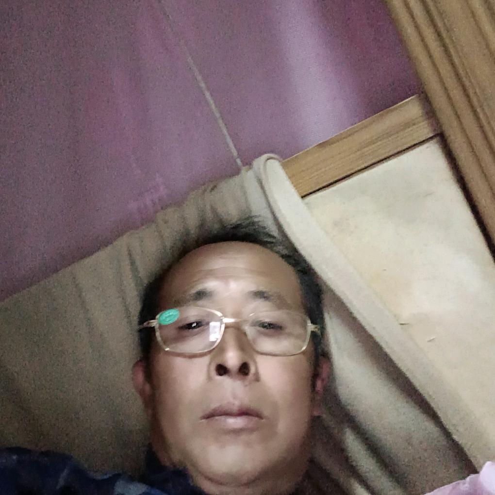 袁宝富