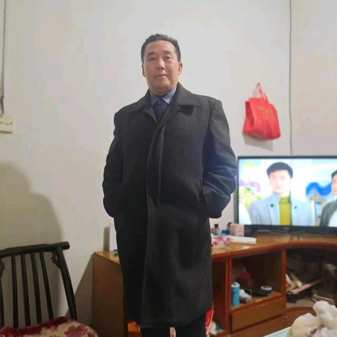 用户40844101黄倾波