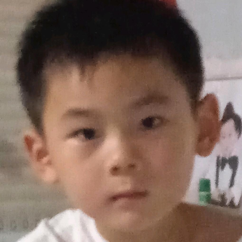 王梓墨奶奶。