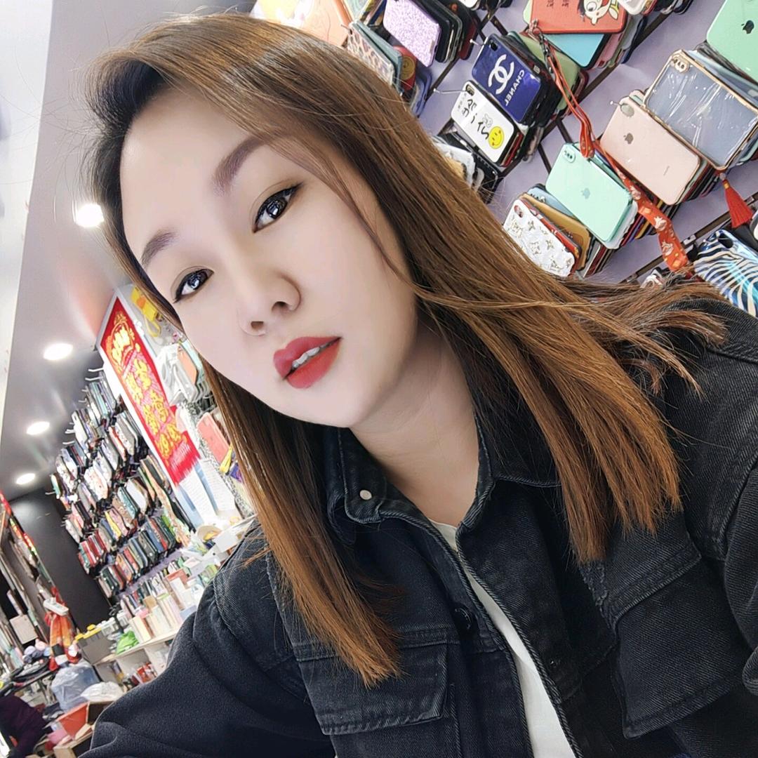 王～小～娇