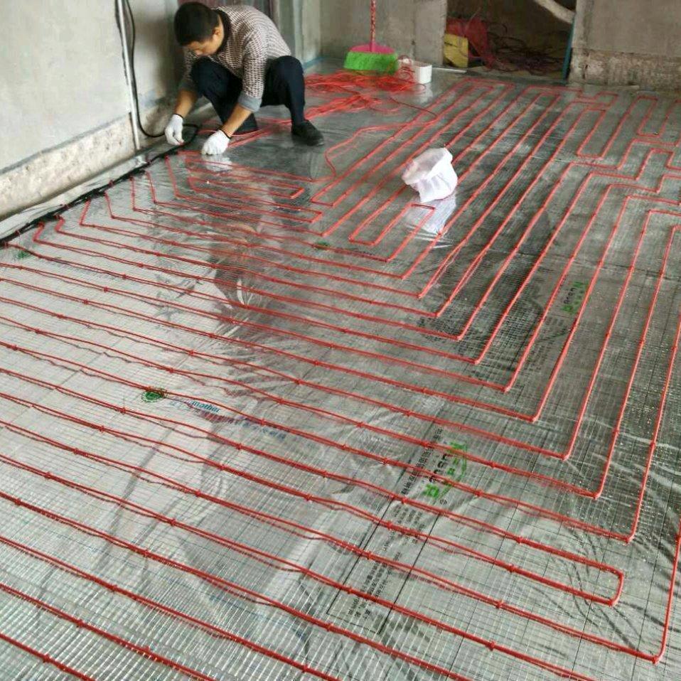 碳纤维地暖达州总代斌哥