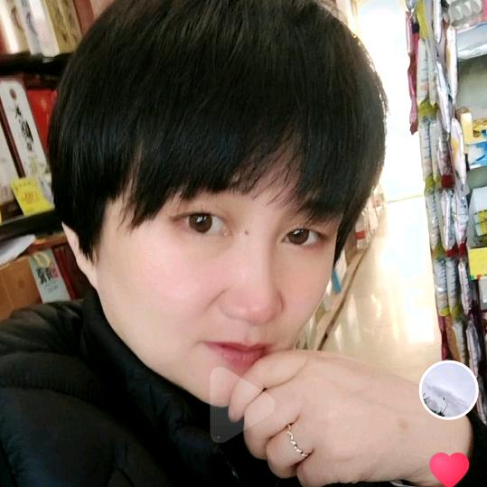 彩霞