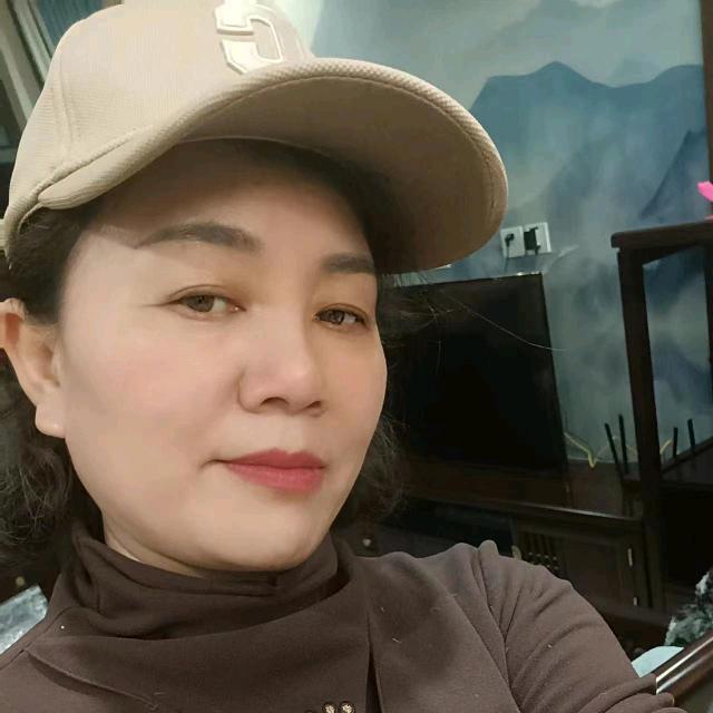 游来游去酸菜鱼