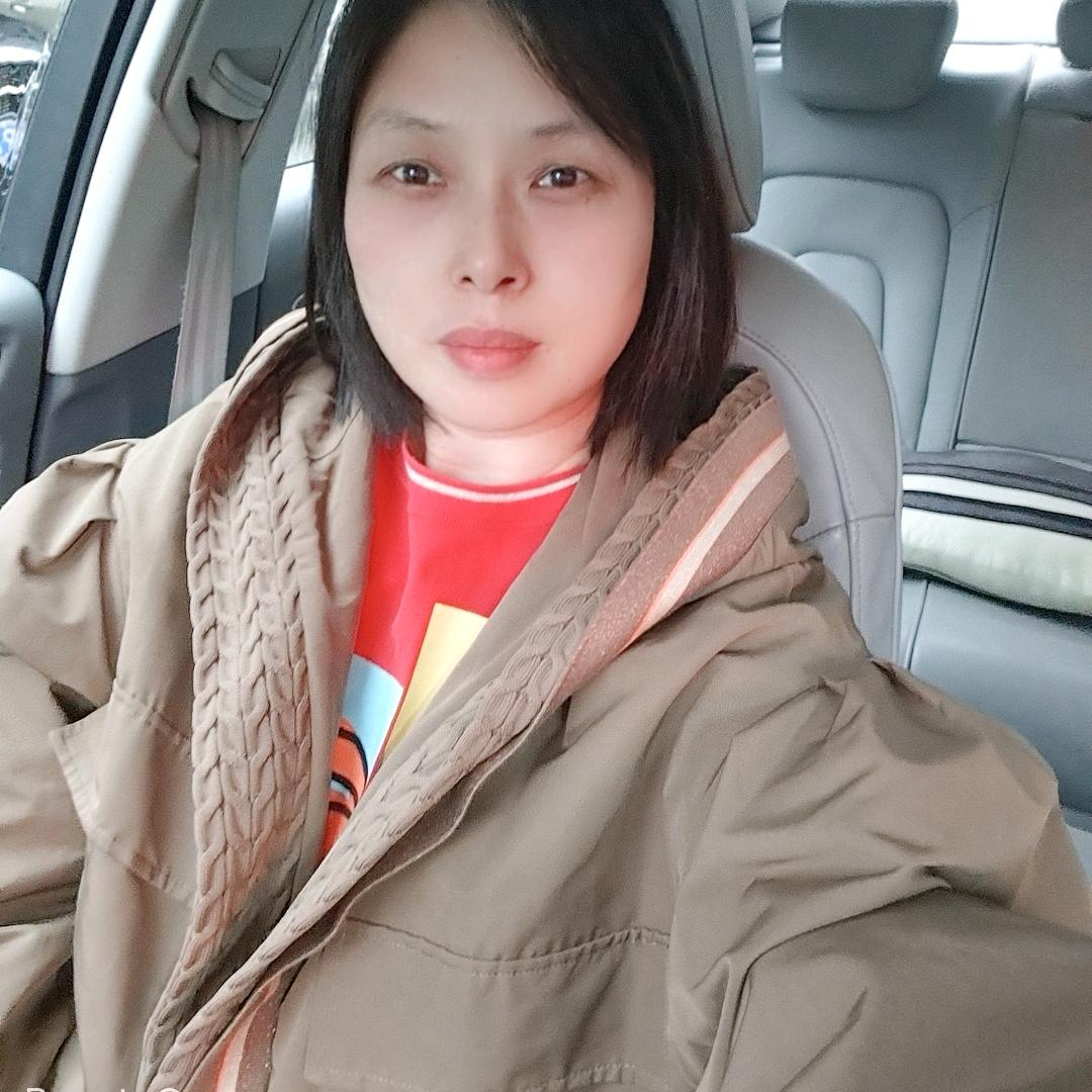 方城县  迪赛尼斯  红姐