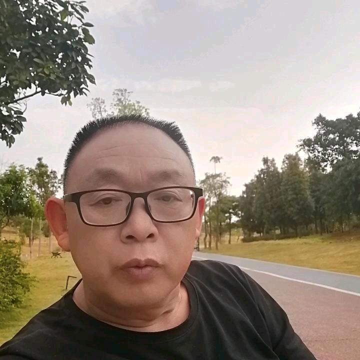 农民工！光头哥老李！